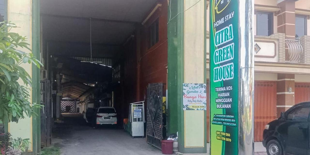 Citra Green House Syariah Near Universitas Tulungagung Exterior photo